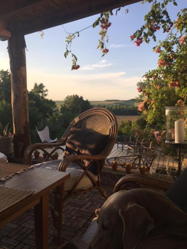 Chez Brown Bed & Breakfast Saint-Thomas-de-Cônac Exterior foto