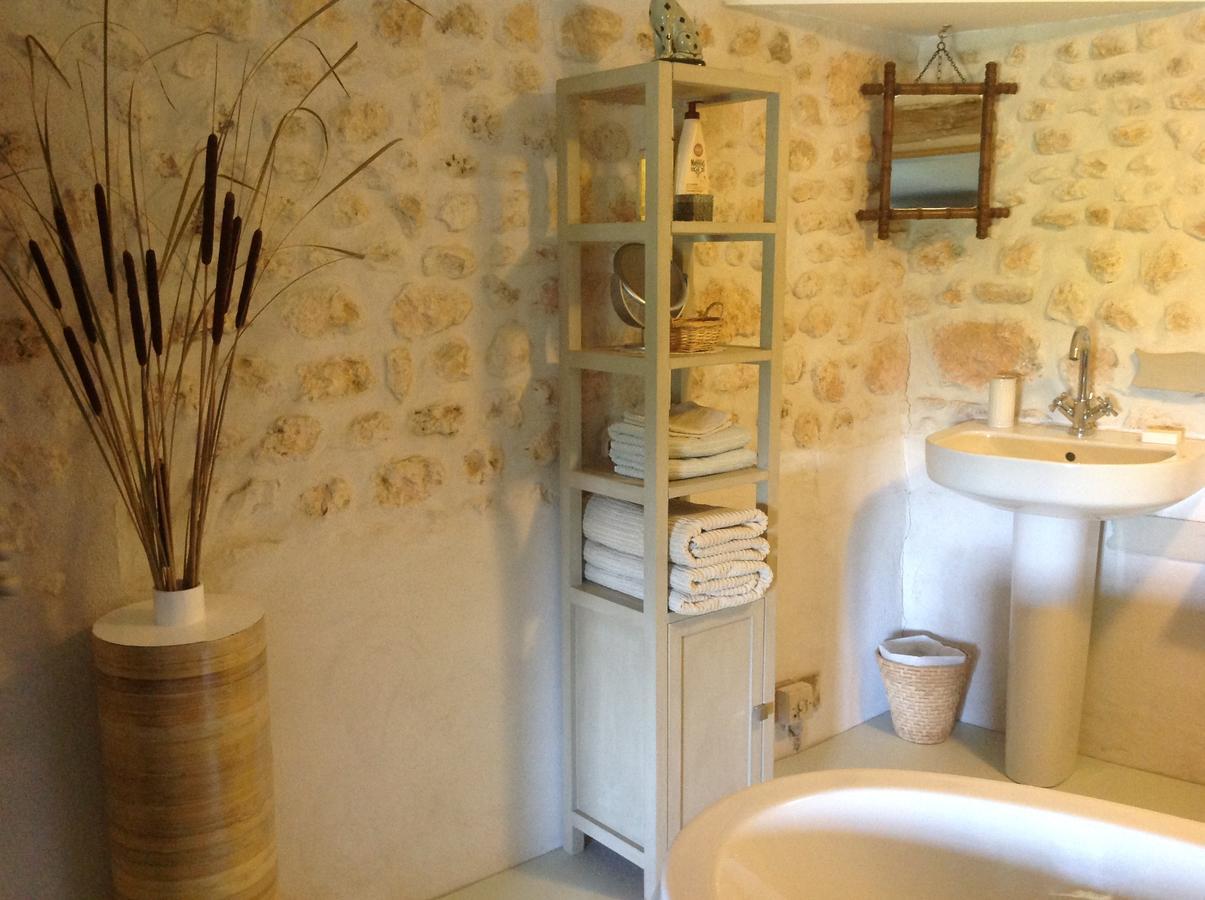 Chez Brown Bed & Breakfast Saint-Thomas-de-Cônac Exterior foto